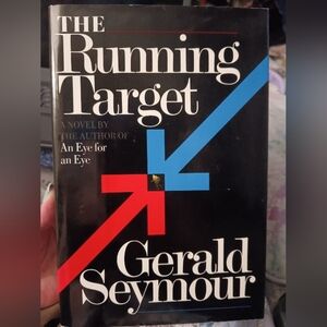 𝘙𝘶𝘯𝘯𝘪𝘯𝘨 𝘛𝘢𝘳𝘨𝘦𝘵 𝘣𝘺 𝘎𝘦𝘳𝘢𝘭𝘥 𝘚𝘦𝘺𝘮𝘰𝘶𝘳 𝘏𝘢𝘳𝘥𝘤𝘰𝘷𝘦𝘳